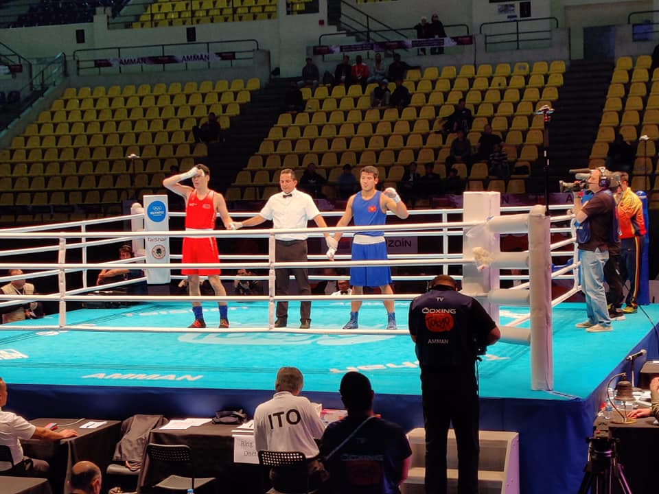 Nguyễn Mạnh Cường mở màn chiến thắng cho ĐT Boxing Việt Nam ở VL Olympic